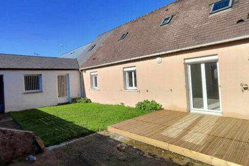 b-immo-5 pièces 90 m² Maison 90 m - 3 Chambres - Centre Theix (1)