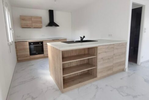 b-immo-5 pièces 90 m² Maison 90 m - 3 Chambres - Centre Theix (3)