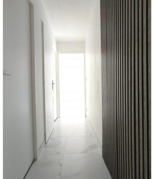 b-immo-5 pièces 90 m² Maison 90 m - 3 Chambres - Centre Theix (6)