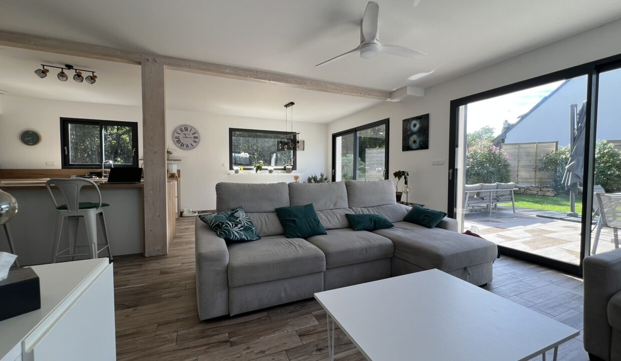AGENCE IMMOBILIERE IMMONANTES MAISON 8 PIECES LARMOR-BADEN 2