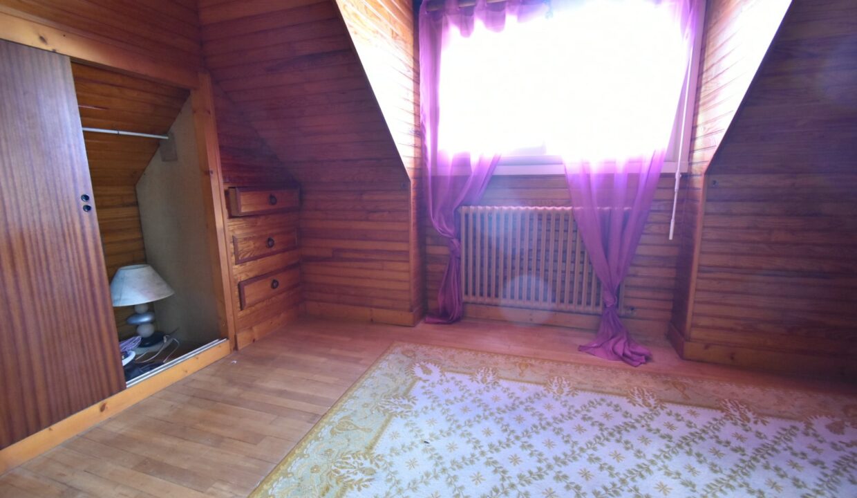 immo vannes 8 pièces 140 m² 521 m² Maison Séné 140 m² - 8 pièces -4 chambres - 521 m² de terrain - Port Anna 3