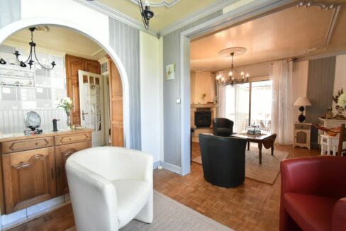 immo vannes 8 pièces 140 m² 521 m² Maison Séné 140 m² - 8 pièces -4 chambres - 521 m² de terrain - Port Anna 7