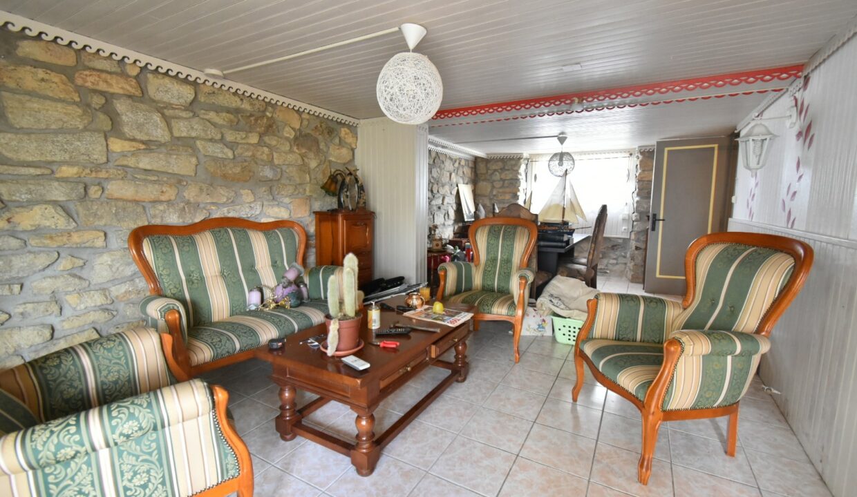 immo vannes 8 pièces 140 m² 521 m² Maison Séné 140 m² - 8 pièces -4 chambres - 521 m² de terrain - Port Anna 8