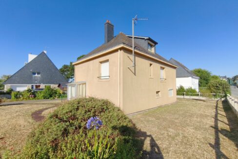immo vannes 8 pièces 140 m² 521 m² Maison Séné 140 m² - 8 pièces -4 chambres - 521 m² de terrain - Port Anna 9