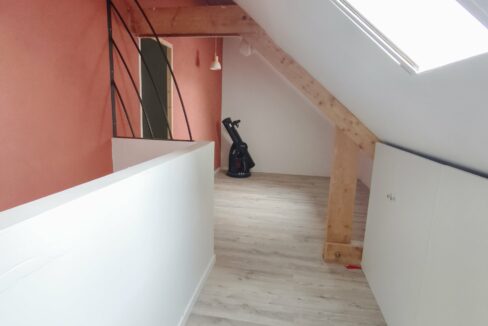 immo vannes 9 pièces 156 m² 372 m² Maison 156 m², 9 pièces, 5 chambres, 372 m² de terrain. Centre Theix 2