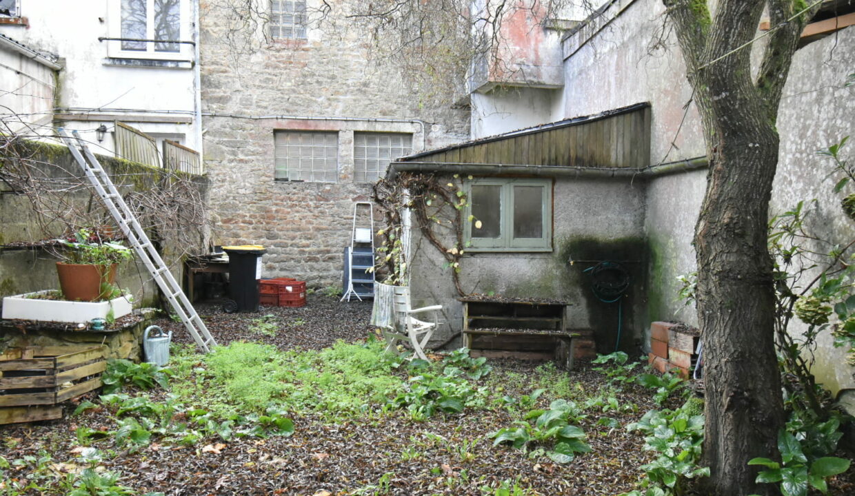 b-IMMO VANNES IMMEUBLE 135 M² 6 PIÈCES GUÉMÉNÉ-SUR-SCORFF (8)