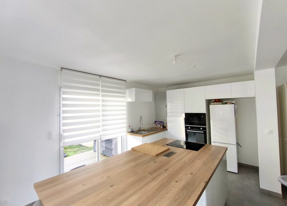 b-IMMO VANNES MAISON NEUVE 103 M² 7 PIÈCES PARCELLE 449 M² PROCHE CENTRE-VILLE SAINT-NOLFF (2)