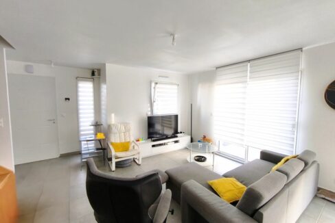 b-IMMO VANNES MAISON NEUVE 103 M² 7 PIÈCES PARCELLE 449 M² PROCHE CENTRE-VILLE SAINT-NOLFF (4)