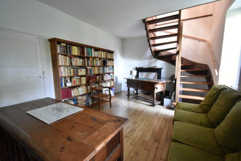 A vendre - Maison de caractère au cœur de Surzur - 140 m² - Parcelle 460 m² (3)