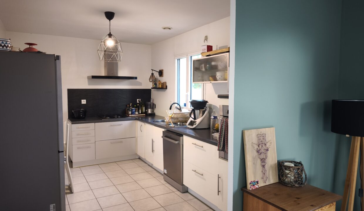 Immo-Vannes - Le Gorvello - 6 pièces - 4 chambres - 107 m² Hab - 140 m² Sol- Parcelle 520 m² (4)