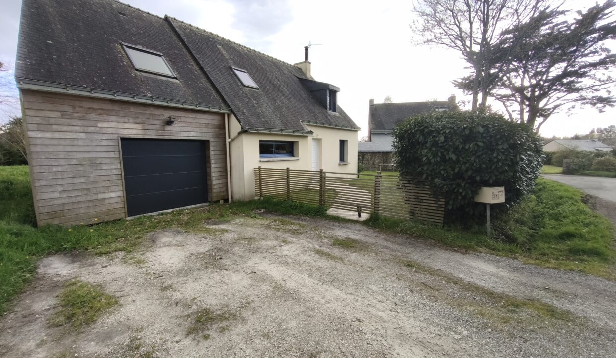 Immo-Vannes - Le Gorvello - 6 pièces - 4 chambres - 107 m² Hab - 140 m² Sol- Parcelle 520 m² (7)