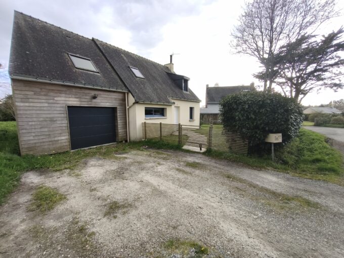 Immo-Vannes - Le Gorvello - 6 pièces - 4 chambres - 107 m² Hab - 140 m² Sol- Parcelle 520 m²