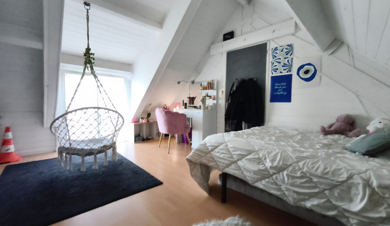 Maison atypique - 70 m² - Parcelle 428 ²m²- Proche du golfe du Morbihan (60)