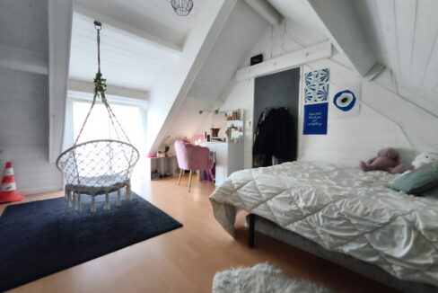 Maison atypique - 70 m² - Parcelle 428 ²m²- Proche du golfe du Morbihan (60)