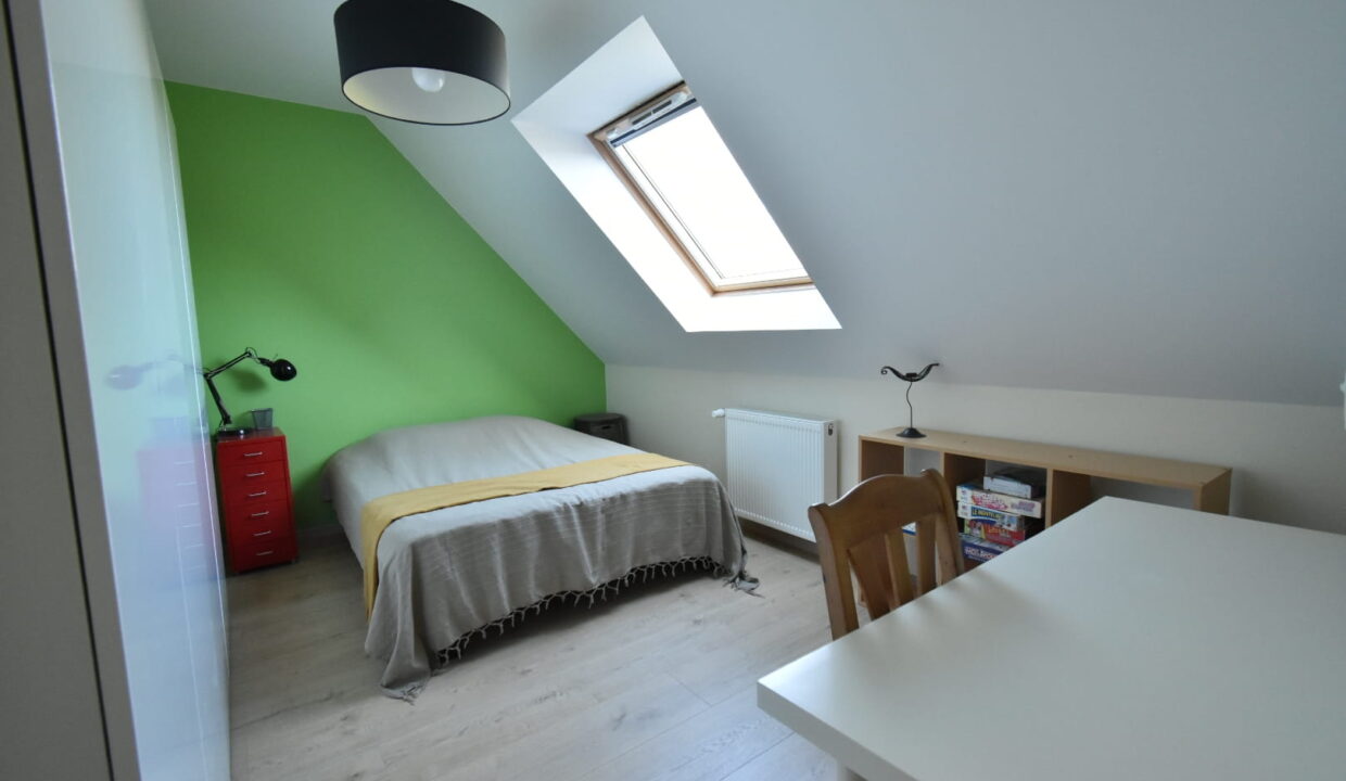 Maison construite en 2016 - 91 m² - Parcelle 323 m²- TheixNoyalo - Au calme (8)