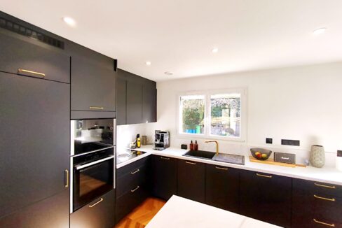 Maison rénové en 2023 - 119 m² - Parcelle 1028 m²- Proche centre Poulfanc - Au calme (9)